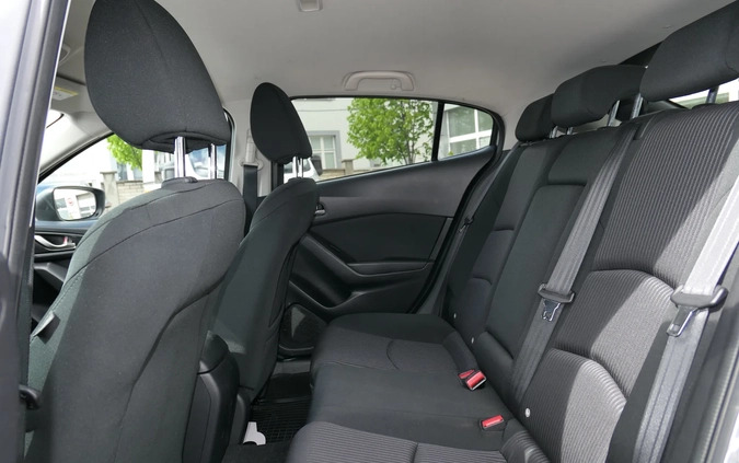 Mazda 3 cena 52900 przebieg: 103000, rok produkcji 2015 z Pyskowice małe 254